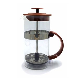 Tetera o cafetera de émbolo pequeña.