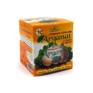 Mascarilla capilar con aceite de argán de cosmética marroquí.