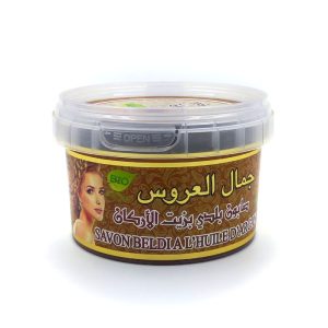 Jabón negro artesanal de cosmética marroquí.