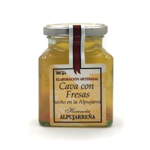 Mermelada artesana de cava y fresas.