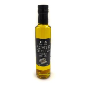 Aceite de oliva con ajo grande