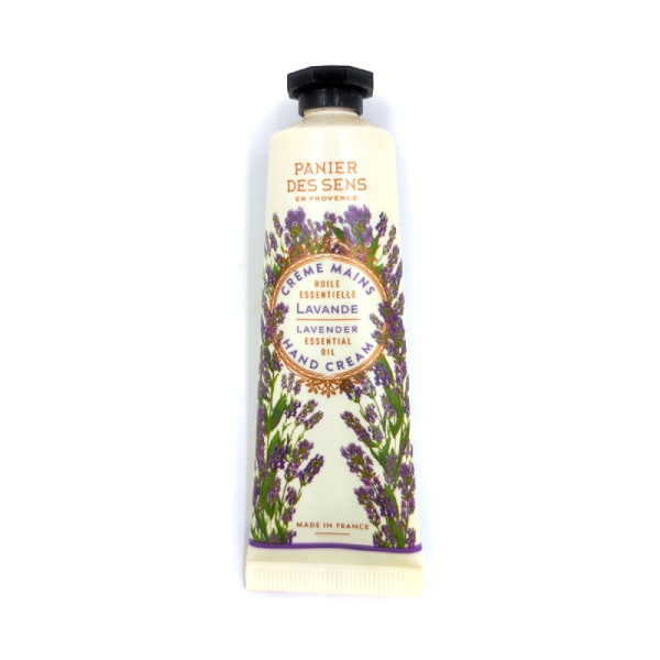 Crema de manos efecto relajante con aceite esencial de lavanda.