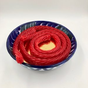 Regaliz gigante torcido rojo sabor fresa
