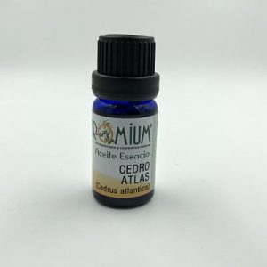 Aceite esencial de cedro atlas