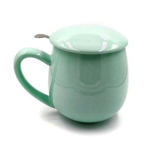 Taza con filtro y tapa para preparar tés e infusiones.