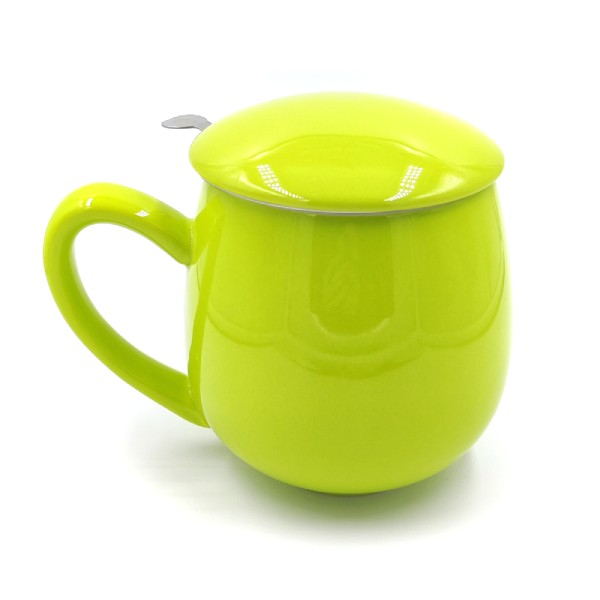 Taza con filtro y tapa para preparar tés e infusiones.