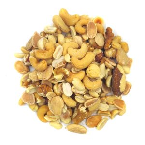 Mezcla de frutos secos con sal.