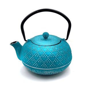 Tetera de hierro fundido.