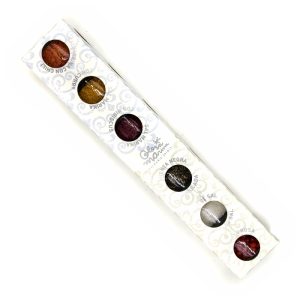 Pack de cuatro variedades de sal marina y dos especias. Modo de empleo: Condimento para carnes y otros platos.