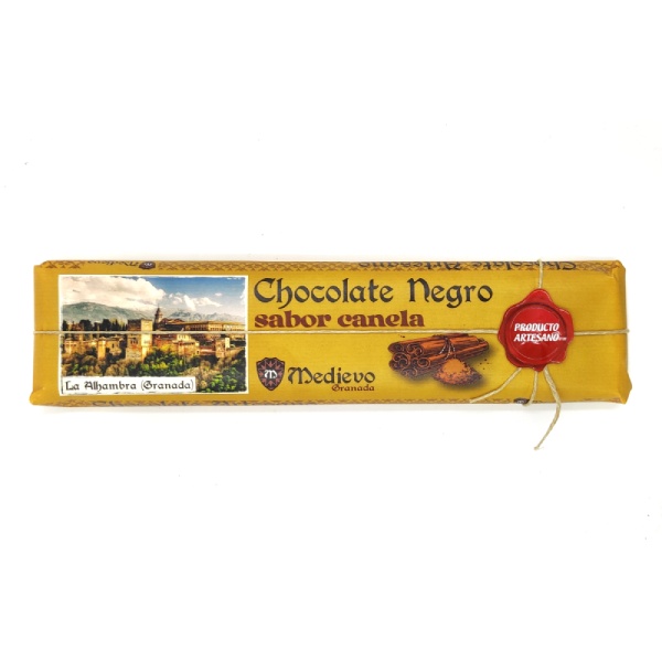 Tableta grande de chocolate artesano con sabor a canela.
