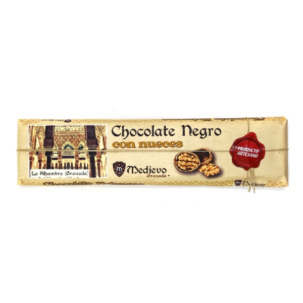 Tableta grande de chocolate artesano con nueces.